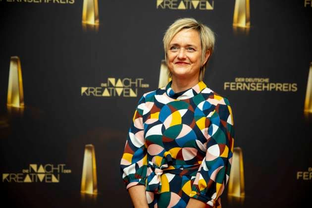 abb Ellen Ehni WDR Editor-in-Chief Colorful Dress as a guest on the red carpet at the Night of the Creatives The German Television Award 2025 at the Flora on 09 09 2025 in Cologne NRW Germany