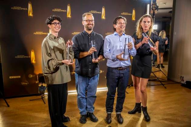 abb Winner Best Montage Fiction Andrea PEk, Christoph Otto, Andreas Menn, Friederike Hohmuth für Zeit Verbrechen as guests on the red carpet at the Night of the Creatives The German Television Award 2025 at the Flora on 09 09 2025 in Cologne NRW Germany