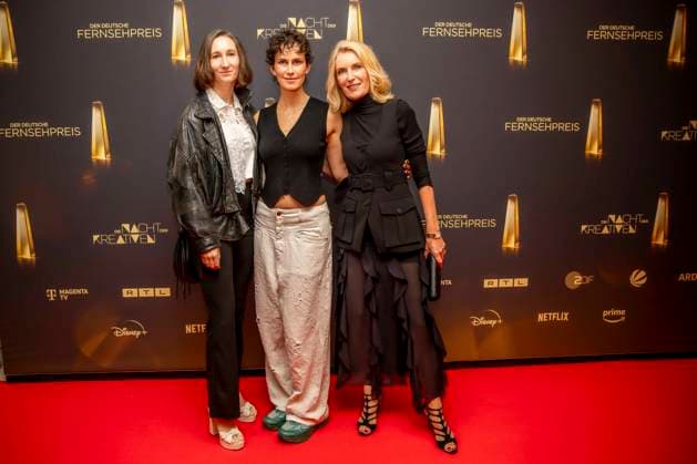 abb Lena Fakler left with partner Best Book Fiction with Maria Furtwaengler Actress on the red carpet at the Night of the Creatives The German Television Award 2025 at the Flora on 09 09 2025 in Cologne NRW Germany