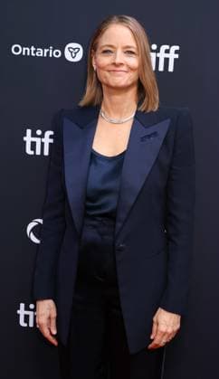 50eme Festival du Film de Toronto 50th Toronto International Film Festival Red carpet of the film A private life Jodie Foster 448490 2025 09 09 Toronto Canada  Copyright: xIsabellexVautierx xStarfacex STAR_448490_178