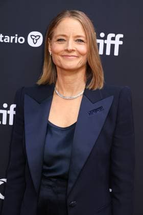 50eme Festival du Film de Toronto 50th Toronto International Film Festival Red carpet of the film A private life Jodie Foster 448490 2025 09 09 Toronto Canada  Copyright: xIsabellexVautierx xStarfacex STAR_448490_179