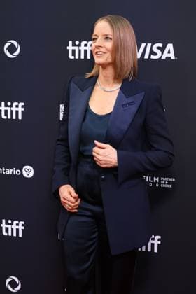 50eme Festival du Film de Toronto 50th Toronto International Film Festival Red carpet of the film A private life Jodie Foster 448490 2025 09 09 Toronto Canada  Copyright: xIsabellexVautierx xStarfacex STAR_448490_194