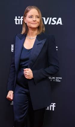 50eme Festival du Film de Toronto 50th Toronto International Film Festival Red carpet of the film A private life Jodie Foster 448490 2025 09 09 Toronto Canada  Copyright: xIsabellexVautierx xStarfacex STAR_448490_195
