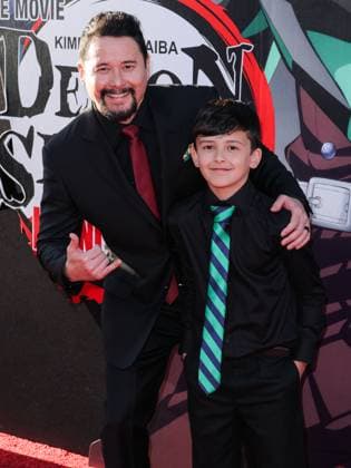 Los Angeles Premiere Of Crunchyroll s Demon Slayer: Kimetsu No Yaiba Infinity Castle American actor, filmmaker, musician, and voice actor Johnny Yong Bosch and son Jetson Bosch arrive at the Los Angeles Premiere Of Crunchyroll s Demon Slayer: Kimetsu No Yaiba Infinity Castle held at the TCL Chinese Theatre IMAX in Hollywood, Los Angeles, California, United States. TCL Chinese Theatre IMAX, Hollywood, Los Angeles, California, USA California United States  Copyright: xImagexPressxAgencyx originalFilename: collin-losangel250910_npCjQ.jpg
