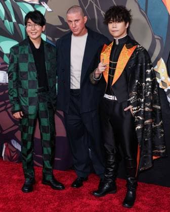 Los Angeles Premiere Of Crunchyroll s Demon Slayer: Kimetsu No Yaiba Infinity Castle Japanese voice actor Natsuki Hanae, American actor, producer, and former model Channing Tatum and Aleks Le arrive at the Los Angeles Premiere Of Crunchyroll s Demon Slayer: Kimetsu No Yaiba Infinity Castle held at the TCL Chinese Theatre IMAX in Hollywood, Los Angeles, California, United States. TCL Chinese Theatre IMAX, Hollywood, Los Angeles, California, USA California United States Copyright: xImagexPressxAgencyx originalFilename: collin-losangel250910_npAi4.jpg