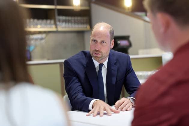 The Prince of Wales Visits Jac Lewis Foundation Mental Health Hub CARDIFF, WALES - SEPTEMBER 10: Prince William, Prince of Wales talks to teammates from Jac™s football team Ammanford FC during his visit to new a mental health hub run by the Jac Lewis Foundation on World Suicide Prevention Day at Principality Stadium on September 10, 2025 in Cardiff, Wales., Credit:Chris Jackson Avalon United Kingdom, Wales, Cardiff, Principality Stadium  Copyright: xChrisxJacksonx xAvalonx 1035774472