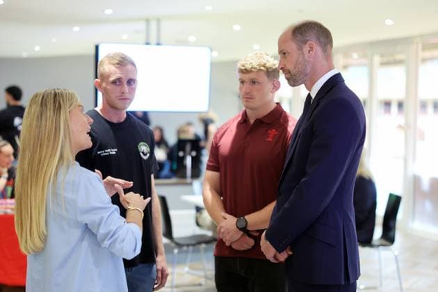 The Prince of Wales Visits Jac Lewis Foundation Mental Health Hub CARDIFF, WALES - SEPTEMBER 10: Prince William, Prince of Wales talks to teammates from Jac™s football team Ammanford FC during his visit to new a mental health hub run by the Jac Lewis Foundation on World Suicide Prevention Day at Principality Stadium on September 10, 2025 in Cardiff, Wales., Credit:Chris Jackson Avalon United Kingdom, Wales, Cardiff, Principality Stadium  Copyright: xChrisxJacksonx xAvalonx 1035774495