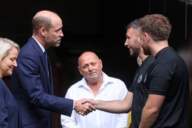 The Prince of Wales Visits Jac Lewis Foundation Mental Health Hub CARDIFF, WALES - SEPTEMBER 10: Prince William, Prince of Wales talks to Jesse Lewis, Jac Lewis father, and teammates from Jac™s football team Ammanford FC during his visit to new a mental health hub run by the Jac Lewis Foundation on World Suicide Prevention Day at Principality Stadium on September 10, 2025 in Cardiff, Wales., Credit:Chris Jackson Avalon United Kingdom, Wales, Cardiff, Principality Stadium  Copyright: xChrisxJacksonx xAvalonx 1035774569