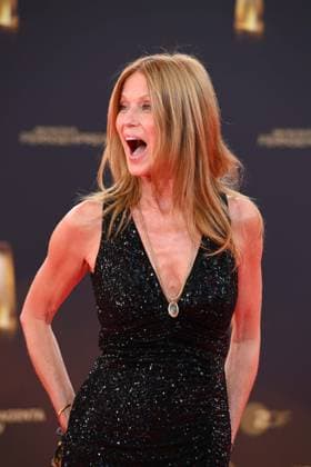 Esther SCHWEINS, Actress, Red Carpet, Red Carpet Show, Arrival, arrival, German Television Award Ceremony, The German Television Award 2025, German Television Award 2025 at MMC Studios Cologne, on 10 09 2025