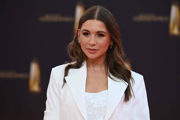 Jana WOSNITZA, Presenter, Red Carpet, Red Carpet Show, Arrival, arrival, German Television Award Ceremony, The German Television Award 2025, German Television Award 2025 at MMC Studios Cologne, on 10 09 2025