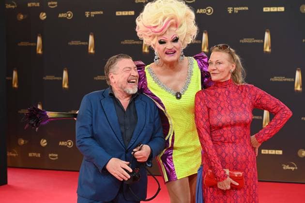 from l Armin ROHDE, actor, Olivia JONES, Karen BOEHNE, actress, red carpet, red carpet show, arrival, German Television Award ceremony, The German Television Award 2025, German Television Award 2025 at the MMC Studios Cologne, on 10 09 2025