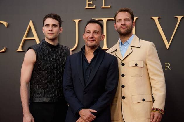 Julio Pena Fernandez, Alejandro Amenabar and Alessandro Borghi attends the premiere of the film El Cautivo directed by Alejandro Amenabar at Cine Callao in Madrid, Spain, on September 10, 2025. The movie, starring Julio Pena Fernandez, Alessandro Borghi, Miguel Rellan, Fernando Tejero, Luna Berroa, Luis Callejo, Josà Manuel Poga, Albert Salazar, Juanma Muniagurria, Jorge Asin, Mohamed Said and Walid Charaf, tells the story of Miguel de Cervantes™ captivity in Algiers in 1575. The film will be released in Spanish cinemas on September 12. Cordon Press HazhardxEspinozaxVallejos