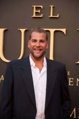 attends the premiere of the film El Cautivo directed by Alejandro Amenabar at Cine Callao in Madrid, Spain, on September 10, 2025. The movie, starring Julio Pena Fernandez, Alessandro Borghi, Miguel Rellan, Fernando Tejero, Luna Berroa, Luis Callejo, Josà Manuel Poga, Albert Salazar, Juanma Muniagurria, Jorge Asin, Mohamed Said and Walid Charaf, tells the story of Miguel de Cervantes™ captivity in Algiers in 1575. The film will be released in Spanish cinemas on September 12. Cordon Press HazhardxEspinozaxVallejos
