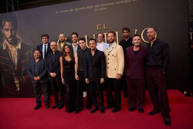 Director Alejandro Amenabar with actors Julio Pena , Jose Manuel Poga , Miguel Rellan , Luna Berroa , Fernando Tejero , Alessandro Borghi attends the premiere of the film El Cautivo directed by Alejandro Amenabar at Cine Callao in Madrid, Spain, on September 10, 2025. The movie, starring Julio Pena Fernandez, Alessandro Borghi, Miguel Rellan, Fernando Tejero, Luna Berroa, Luis Callejo, Josà Manuel Poga, Albert Salazar, Juanma Muniagurria, Jorge Asin, Mohamed Said and Walid Charaf, tells the story of Miguel de Cervantes™ captivity in Algiers in 1575. The film will be released in Spanish cinemas on September 12. Cordon Press HazhardxEspinozaxVallejos