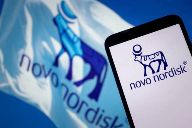 Illustration Novo Nordisk CHONGQING, CHINA - SEPTEMBER 10, 2025 - An illustration photo shows the Novo Nordisk logo in a smartphone in Chongqing, China on September 10, 2025. Chongqing Chongqing China  Copyright: xCFOTOx i1757544984427