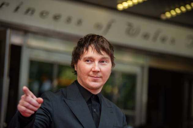 September 10, 2025, Toronto, On, Canada: Paul Dano exits the red carpet for The Wizard of the Kremlin at the Toronto International Film Festival in Toronto on Wednesday, Sept. 10, 2025. Toronto Canada  - ZUMAc35_ 20250910_zaf_c35_174 Copyright: xLauraxProctorx