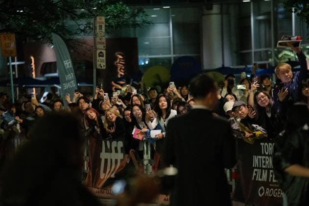 September 10, 2025, Toronto, On, Canada: Fans scream for the cast of Project Y at the Toronto International Film Festival in Toronto on Wednesday, September 10, 2025. Toronto Canada  - ZUMAc35_ 20250910_zaf_c35_234 Copyright: xLauraxProctorx