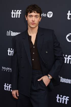 50eme Festival du Film de Toronto 50th Toronto International Film Festival Red carpet of the film The fence Tom Blyth 448540 2025 09 10 Toronto Canada  Copyright: xIsabellexVautierx xStarfacex STAR_448540_029