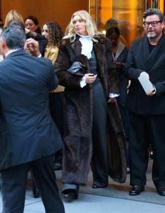 NYFW - Celebs At The Ralph Lauren Fashion Show Elsa Hosk leaves the Ralph Lauren Spring 2026 fahion show during the New York fashion week in midtown, NY on September 10, 2025. Photo by Dylan Travis ABACAPRESS.COM New York City NY United States  Copyright: xDylanxTravis ABACAx