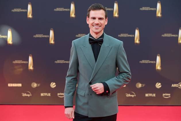 Aljoscha HOEHN, Höhn, Presenter, Red Carpet, Red Carpet Show, Arrival, arrival, German Television Award Ceremony, The German Television Award 2025, German Television Award 2025 at the MMC Studios Cologne, on 10 09 2025