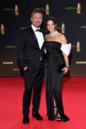 Sasha with wife Julia Röntgen at the German Television Award 2025 ceremony at the MMC Studios Cologne, 10 09 2025 Foto:xF.xKernx xFuturexImagex fernsehpreis_5758