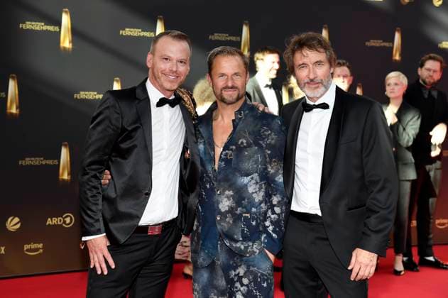 Sebastian Fitzek, Philipp Hochmair and Guido Broscheit at the German Television Award 2025 ceremony at MMC Studios Cologne, 10 09 2025 Foto:xF.xKernx xFuturexImagex fernsehpreis_5827