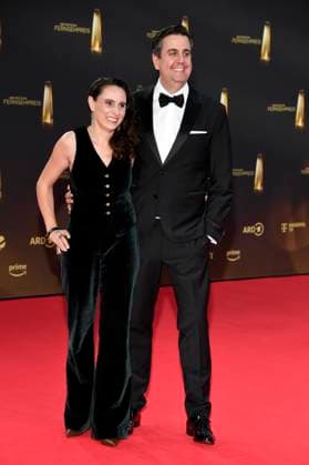 Bastian Pastewka with his wife Heidrun Buchmaier at the German Television Award 2025 ceremony at MMC Studios Cologne, 10 09 2025 Foto:xF.xKernx xFuturexImagex fernsehpreis_5906
