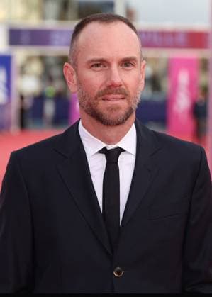 Charlie McDowell réalisateur The Summer book Arrivées à la première du film The summer book lors du 51ème Festival du Cinéma Américain de Deauville le 10 septembre 2025 Denis Guignebourg Bestimage Arriving at the premiere of the film The Summer Book at the 51st Deauville American Film Festival on 10 September 2025 Deauville France  Copyright: xDenisxGuignebourgx xBestimagexDenisxGuignebourgx xBestimagex