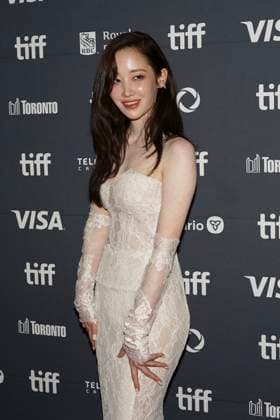 September 10, 2025, Toronto, Ontario, Canada: Jeon Jong-seo attends the red carpet for the Ã¢â‚¬ËœProject YÃ¢â‚¬â ¢ premiere during the 2025 Toronto International Film Festival at Princess of Wales Theatre. on September 10, 2025 in Toronto, Canada. Toronto Canada - ZUMAe321 20250910_zea_e321_066 Copyright: xLeonardoxRamirezx