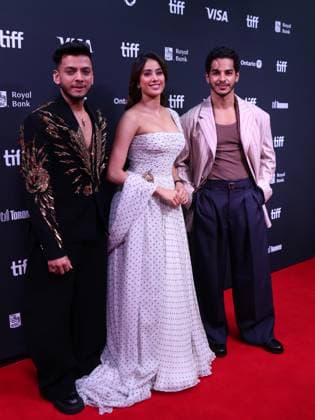 2025 Toronto International Film Festival - Homebound (L-R) Vishal Jethwa, Janhvi Kapoor, and Ishaan Khatter attend the premiere of Homebound during the 2025 Toronto International Film Festival at Roy Thomson Hall in Toronto, Ontario, Canada, on September 10, 2025. Toronto Canada  Copyright: xArrushxChoprax originalFilename: chopra-notitle250911_npJ7T.jpg