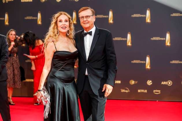 abb Katja Burkard and Hans Mahr as guests on the red carpet at the German Television Award 2025 ceremony at the MMC Studios on 0 09 2025 in Cologne NRW Germany