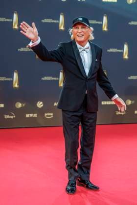 abb Otto Waalkes as a guest on the red carpet at the German Television Award 2025 ceremony at the MMC Studios on 0 09 2025 in Cologne NRW Germany