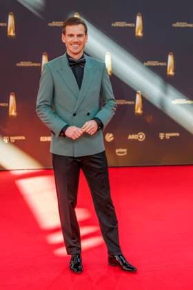 abb Aljoscha Hoehn as a guest on the red carpet at the German Television Award 2025 ceremony at the MMC Studios on 0 09 2025 in Cologne NRW Germany