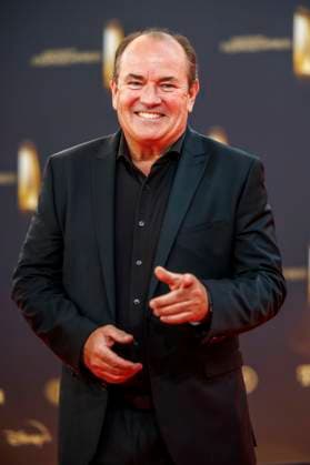 abb Wolfram Kons as a guest on the red carpet at the German Television Award 2025 ceremony at the MMC Studios on 0 09 2025 in Cologne NRW Germany