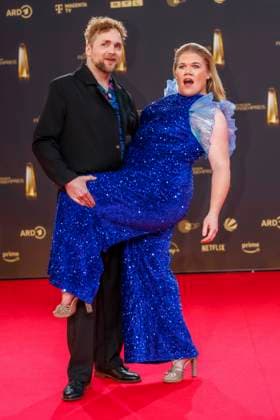 abb Knud Riepen and Gisa Flake as guests on the red carpet at the German Television Award 2025 ceremony at the MMC Studios on 0 09 2025 in Cologne NRW Germany