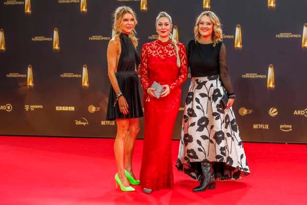 abb Laura Karasek, Ruth Moschner and Lisa Feller as guests on the red carpet at the German Television Award 2025 ceremony at the MMC Studios on 0 09 2025 in Cologne NRW Germany