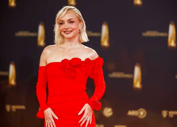 abb Janin Ullmann as a guest on the red carpet at the German Television Award 2025 ceremony at the MMC Studios on 0 09 2025 in Cologne NRW Germany