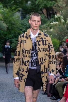 Libertine - runway - spring 2026, new york fashion week, usa - 10 sep 2025 (Foto: M10s Thenews2 imago images) Libertine - runway - spring 2026, new york fashion week, usa - 10 sep 2025  Copyright: xRonxAdarx