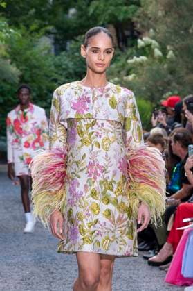 Libertine - runway - spring 2026, new york fashion week, usa - 10 sep 2025 (Foto: M10s Thenews2 imago images) Libertine - runway - spring 2026, new york fashion week, usa - 10 sep 2025  Copyright: xRonxAdarx