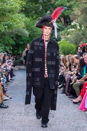 Libertine - runway - spring 2026, new york fashion week, usa - 10 sep 2025 (Foto: M10s Thenews2 imago images) Libertine - runway - spring 2026, new york fashion week, usa - 10 sep 2025  Copyright: xRonxAdarx