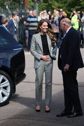 . 11 09 2025. Sudbury, United Kingdom. Kate Middleton, the Princess of Wales, at the Sudbury Silk Mills in Sudbury, Suffolk, United Kingdom.  xStephenxLockx xi-Imagesx IIM-26216-0002