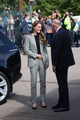 . 11 09 2025. Sudbury, United Kingdom. Kate Middleton, the Princess of Wales, at the Sudbury Silk Mills in Sudbury, Suffolk, United Kingdom.  xStephenxLockx xi-Imagesx IIM-26216-0006