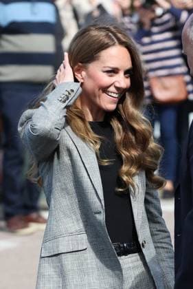 . 11 09 2025. Sudbury, United Kingdom. Kate Middleton, the Princess of Wales, at the Sudbury Silk Mills in Sudbury, Suffolk, United Kingdom.  xStephenxLockx xi-Imagesx IIM-26216-0009
