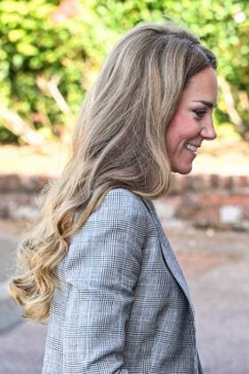 Catherine, Princess of Wales visits Sudbury Silk Mills in Sudbury, Suffolk, a family-run weaving mill that has been at the forefront of jacquard weaving and an integral part of the British textile industry for over 300 years Featuring: Catherine, Princess of Wales Where: Sudbury, United Kingdom When: 11 Sep 2025 Credit: Cover Images EDITORIAL USE ONLY. NOT FOR USE BY NEWSPAPERS BASED IN THE UK. Copyright: xx coverimg55077345