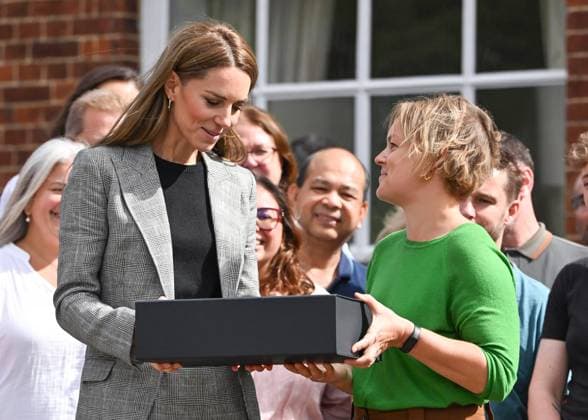 Catherine, Princess of Wales departs a visit to Sudbury Silk Mills in Sudbury, Suffolk, a family-run weaving mill that has been at the forefront of jacquard weaving and an integral part of the British textile industry for over 300 years Featuring: Catherine, Princess of Wales Where: Sudbury, United Kingdom When: 11 Sep 2025 Credit: Cover Images EDITORIAL USE ONLY. NOT FOR USE BY NEWSPAPERS BASED IN THE UK. Copyright: xx coverimg55077700