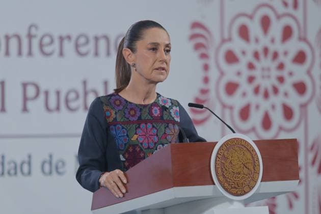 Mexico™s President Claudia Sheinbaum Holds News Conference Mexico™s President Claudia Sheinbaum Pardo speaks about the increase in the IEPS (Special Tax on Sugary Drinks) to prevent excessive consumption. These beverages are the main source of sugar in the Mexican diet and their effects on health. during a news conference at National Palace. on September 11, 2025 in Mexico City, Mexico. (Photo by Carlos Santiago Eyepix Group) Copyright: xCarlosxSantiagox xEyepixxGroupx CS_11092025_169841