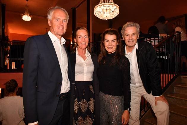 Carolin Fink with companion and Timothy Peach with wife Nicola Tiggeler Premiere Achtsam Morden Komödie im Bayerischen Hof Munich September 11, 2025