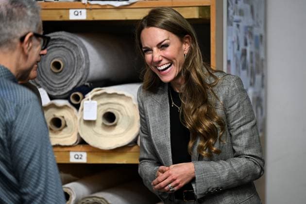 The Princess of Wales visits Marina Mill The Princess of Wales visits Marina Mill, where a small team produces fabrics using the traditional silk-screen method, in Cuxton, Kent, UK, on the 11th September 2025. Picture by Chris J Ratcliffe WPA-Pool Cuxton Marina Mill Kent United Kingdom  WHA-0801