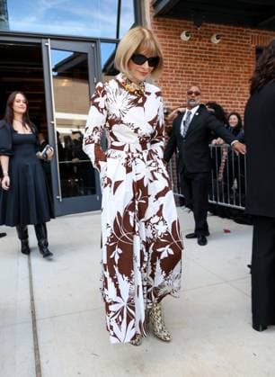 Celebrities arrive at the Michael Kors fashion show during New York Fashion Week Featuring: Anna Wintour Where: New York, New York, United States When: 11 Sep 2025 Credit: Jason Howard BauerGriffin INSTARimages EDITORIAL USE ONLY. NOT FOR USE BY NEWSPAPERS BASED IN THE UK. Copyright: xx instar55079156