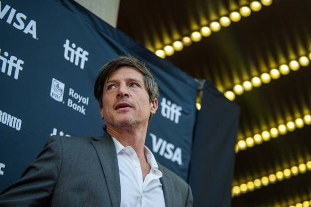 September 11, 2025, Toronto, On, Canada: Simon Rex arrives on the red carpet for Easy s Waltz at the Toronto International Film Festival in Toronto on Thursday, September 11, 2025. Toronto Canada  - ZUMAc35_ 20250911_zaf_c35_222 Copyright: xLauraxProctorx